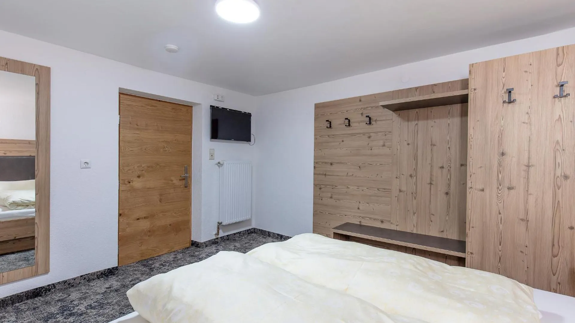 Haus Fender Apartman Sölden